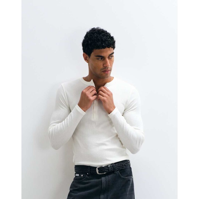 ASOS DESIGN lightweight muscle fit long sleeve t-shirt with