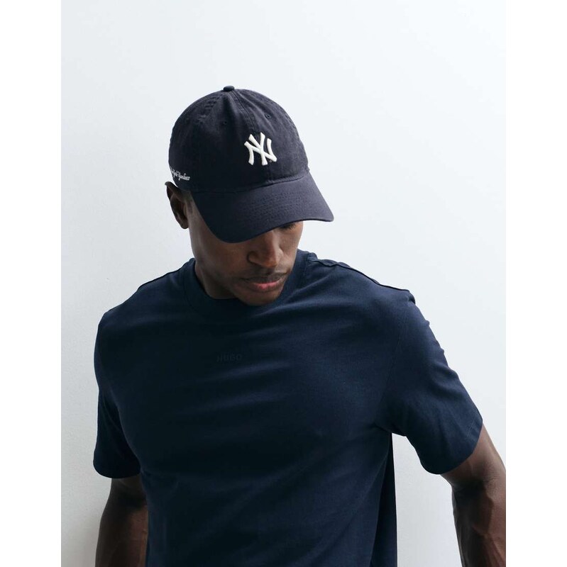 HUGO Red Dapolino relaxed fit t-shirt in navy