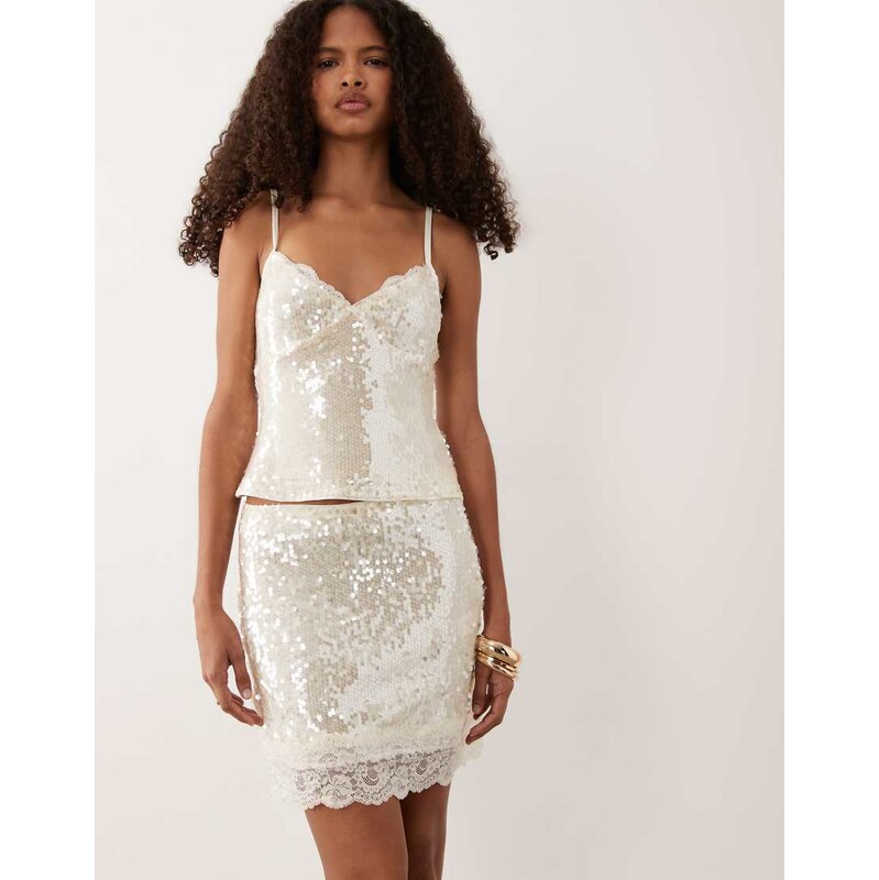 New Look lace trim sequin mini skirt co-ord in cream-Neutral