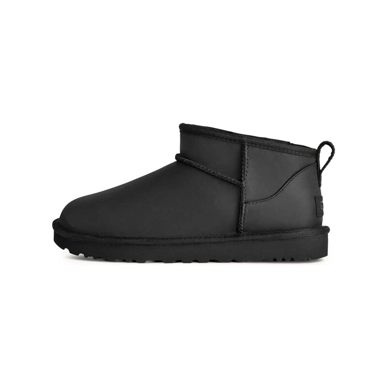 UGG Kozačky Classic černá