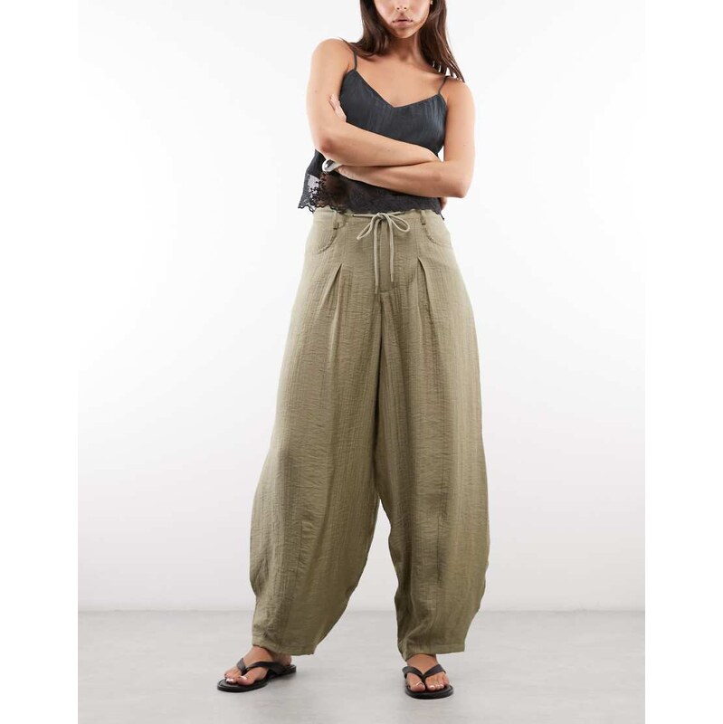 ASOS DESIGN textured drawstring waist balloon trouser in green