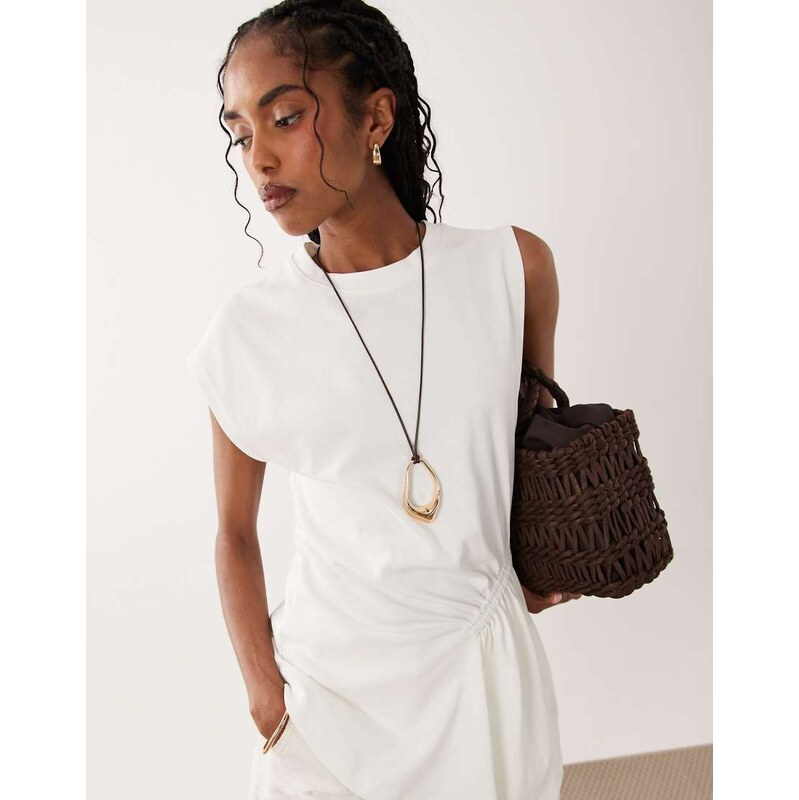 ASOS DESIGN long corded necklace with abstract pendant in gold