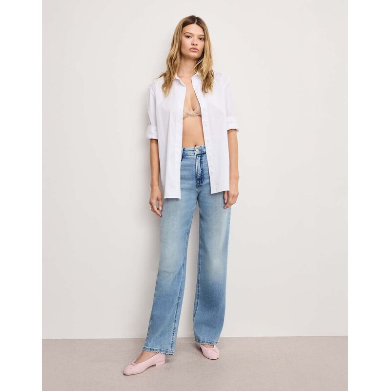 Good American soft tech good true straight jeans in light blue