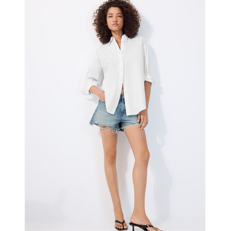 Stradivarius Adjustable regular poplin shirt in white