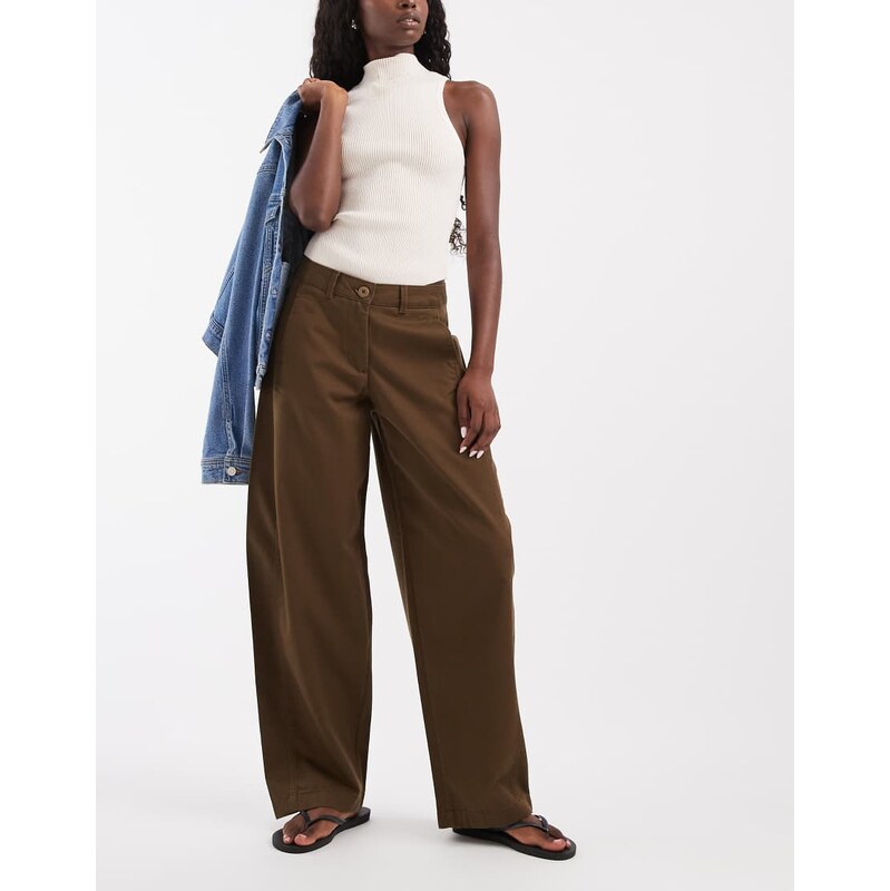 JJXX high waisted barrel fit trousers in dark olive-Green