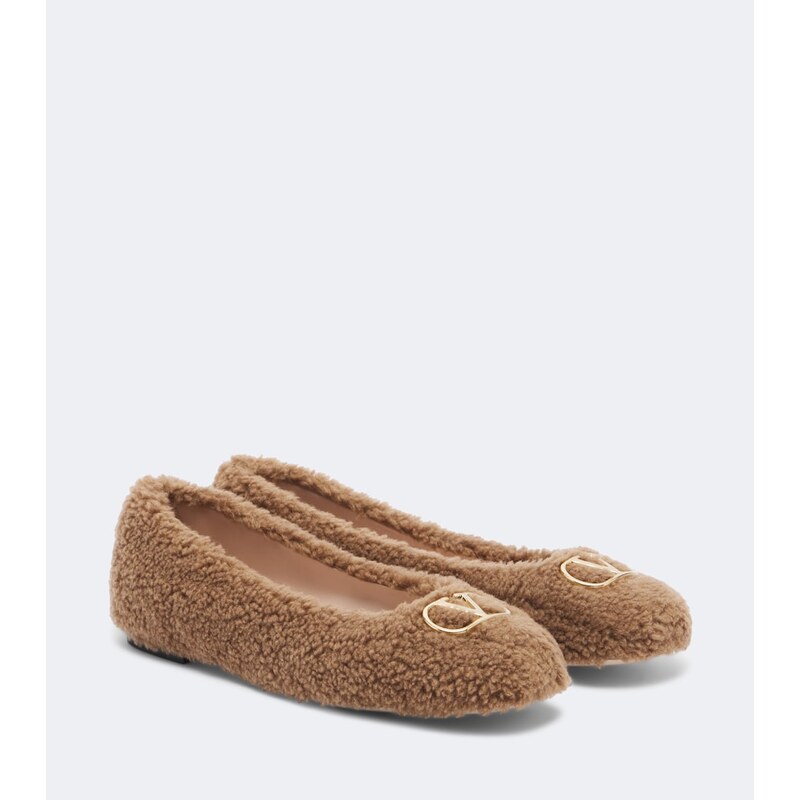 Valentino Garavani VLogo teddy ballet flats