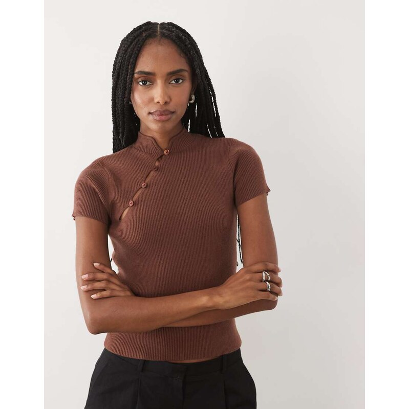 Miss Selfridge knitted mandarin collar in chocolate-Brown