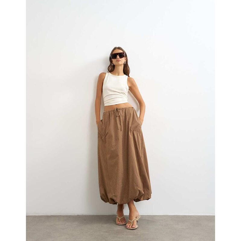 Topshop poplin bubble hem maxi skirt in chocolate stripe-Brown
