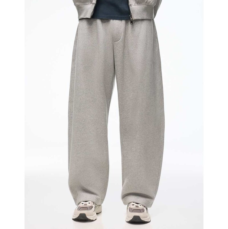 Bershka Balloon fit joggers in light grey