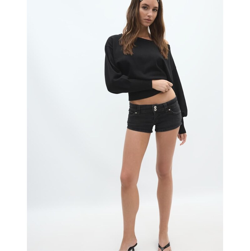 Stradivarius Asymmetric ribbed hem knit sweater in black