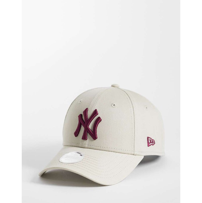 New Era NY Yankees womens 9forty contrast logo cap in beige