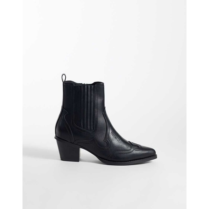 ASOS DESIGN western chelsea boots with cuban heel in black