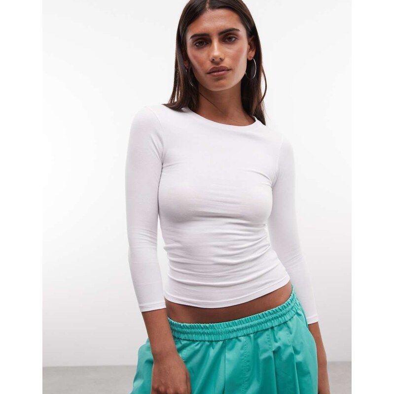 COLLUSION 3/4 length sleeve fitted top in white
