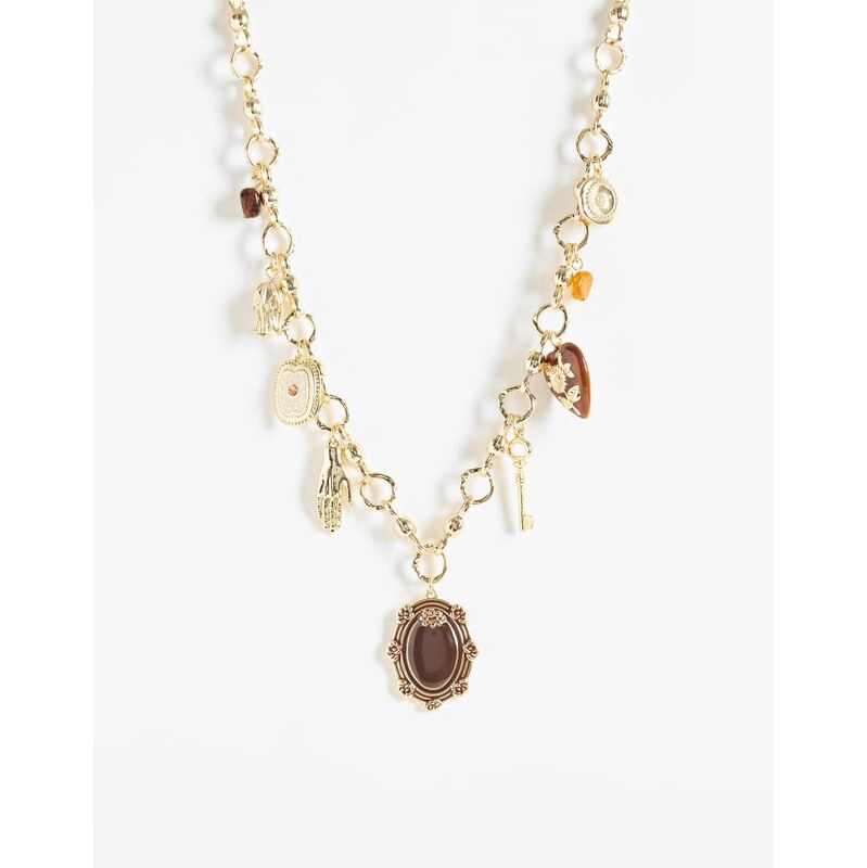 Mango charm necklace in gold