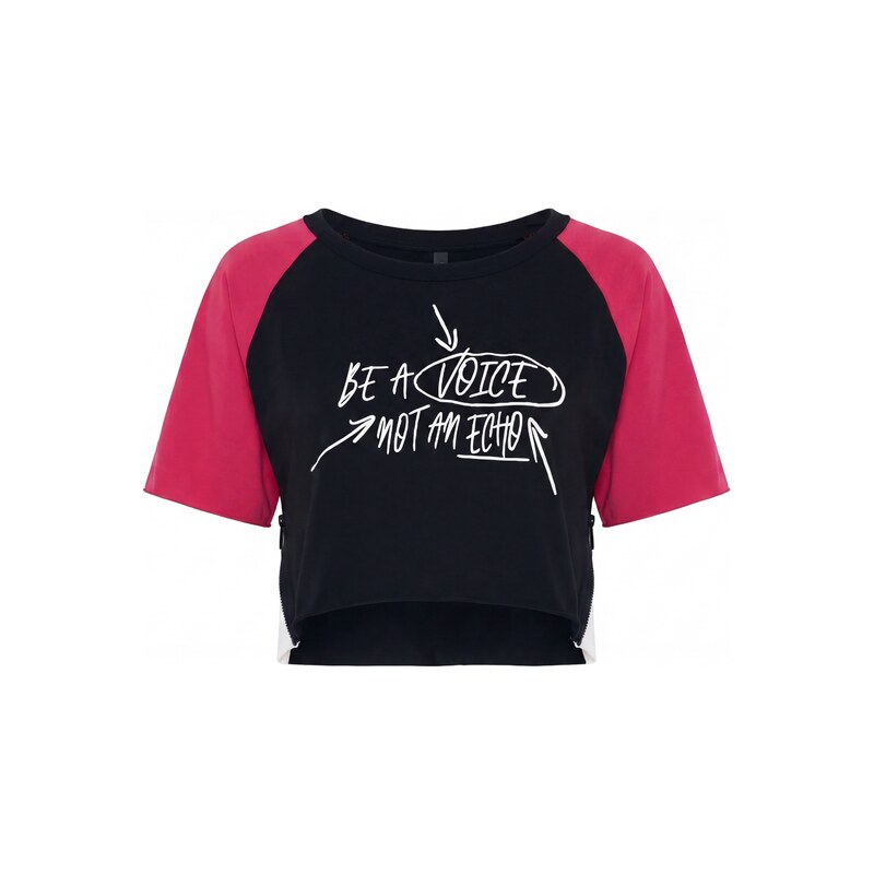 #VDR Voice Black Crop Top