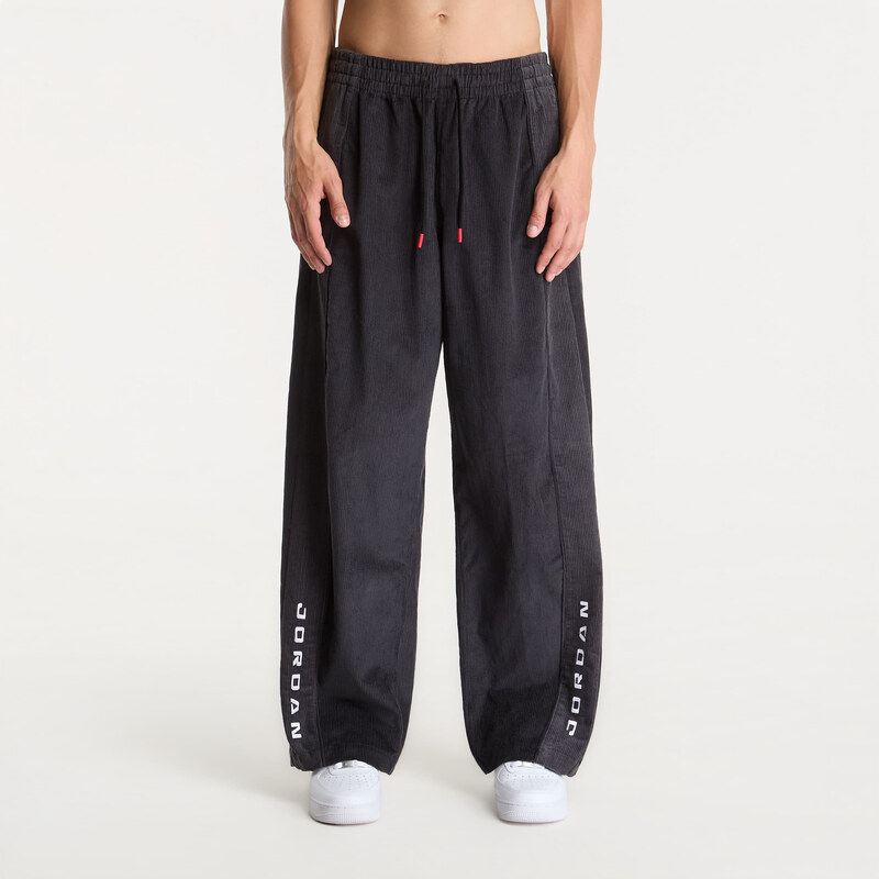 Tepláky Jordan Flight Mens Corduroy Pants Black/ Dk Smoke Grey/