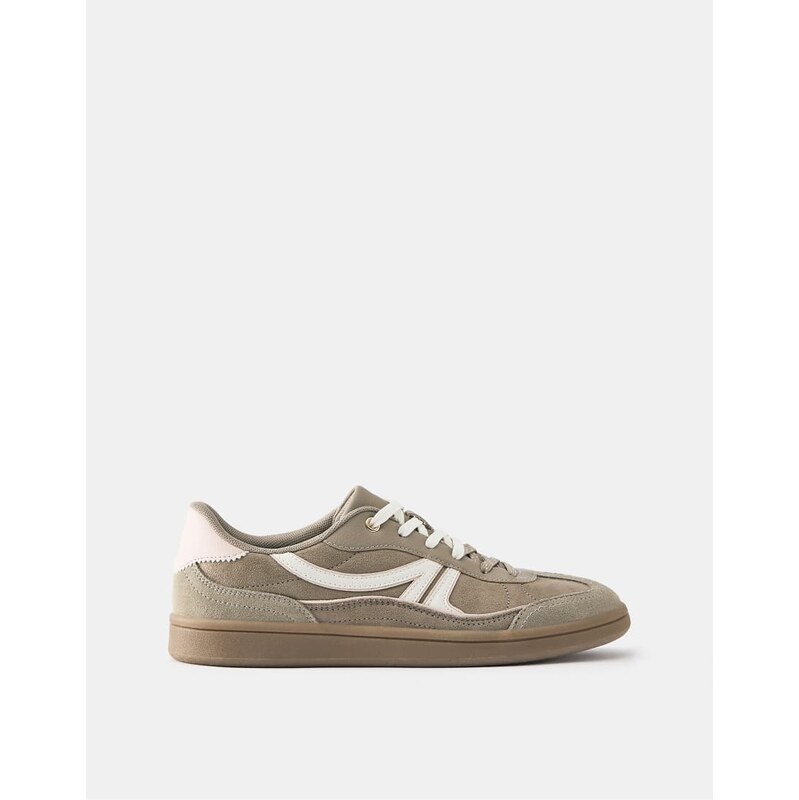 Pull&Bear Retro trainers in tan-Brown