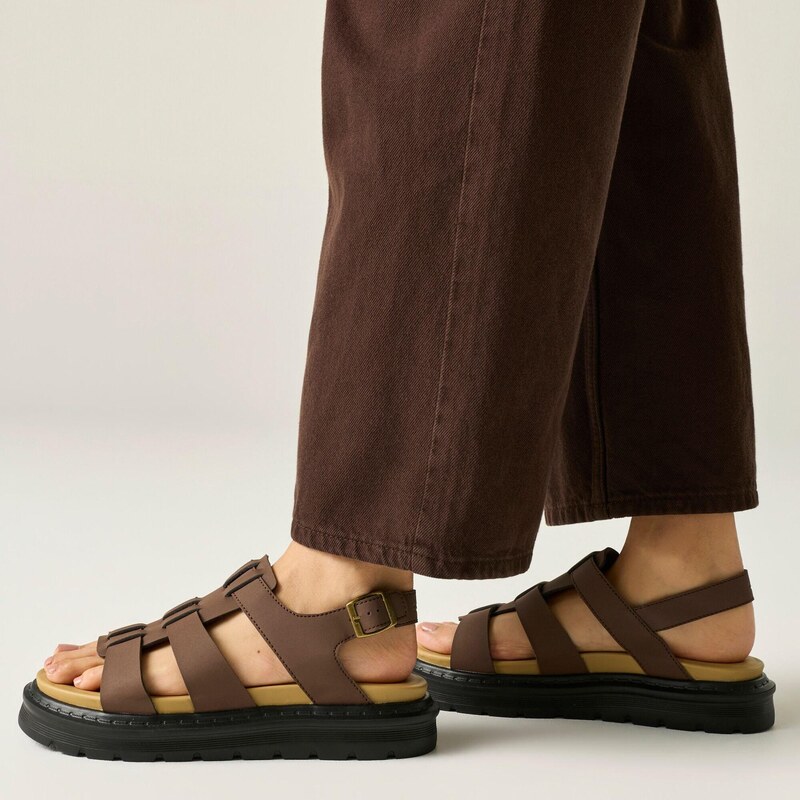 Regatta Chestnut Brown 9249345