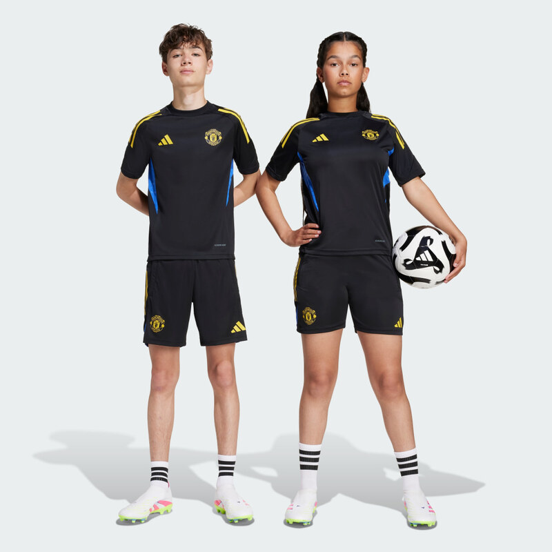 Adidas Manchester United Tiro 25 Competition Training Shorts
