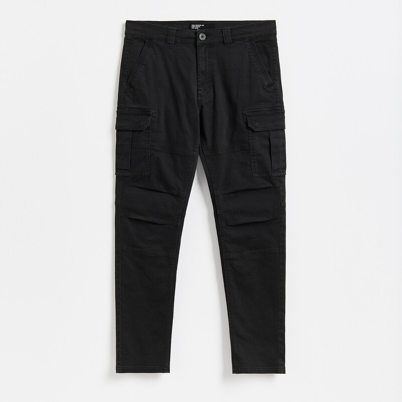 Reserved - Kalhoty slim fit cargo - černý