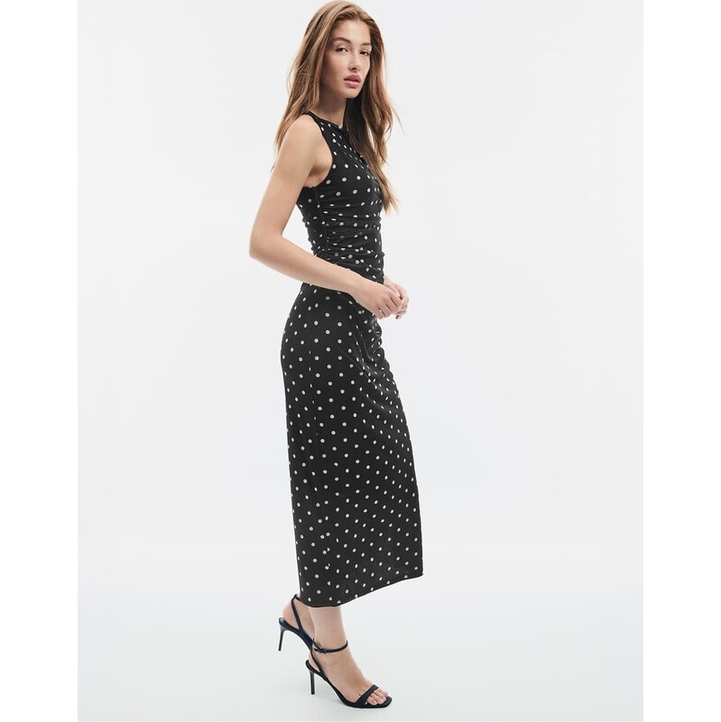Stradivarius Sleeveless tulle midi dress in black
