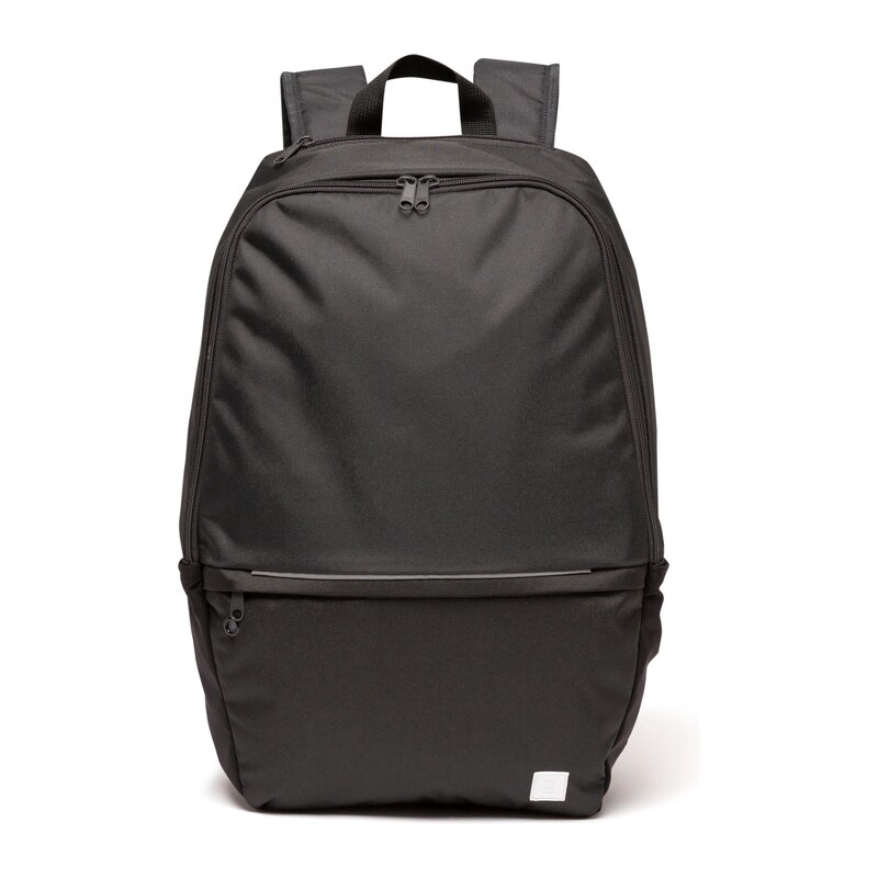DECATHLON Batoh Essential 24 l černý