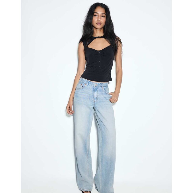 Stradivarius D91 low wide-leg jeans in medium light blue denim