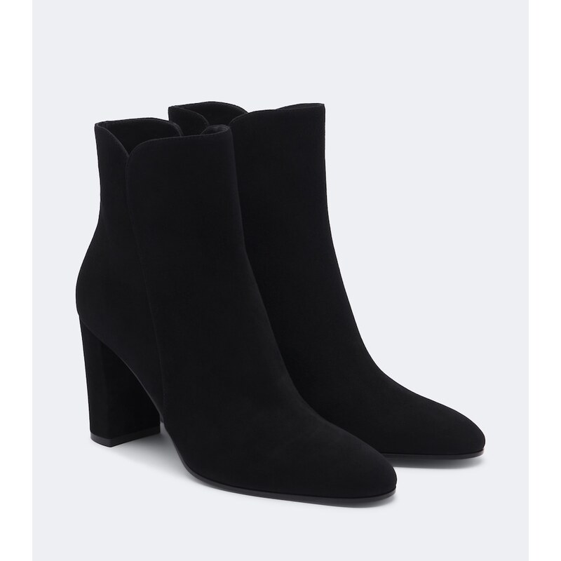 Gianvito Rossi Suede ankle boots