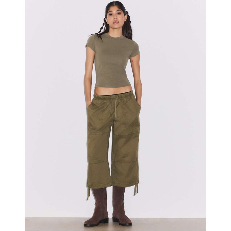 Stradivarius Basic short sleeve round neck t-shirt in khaki