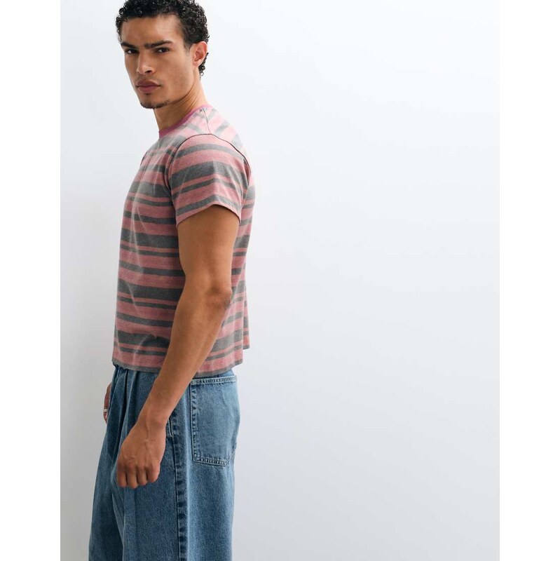Reclaimed Vintage short sleeve t-shirt in red stripe-Multi