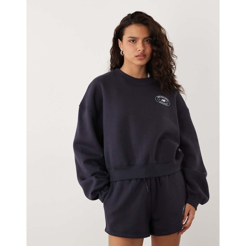 New Balance reimagined fleece sweatshirt in black