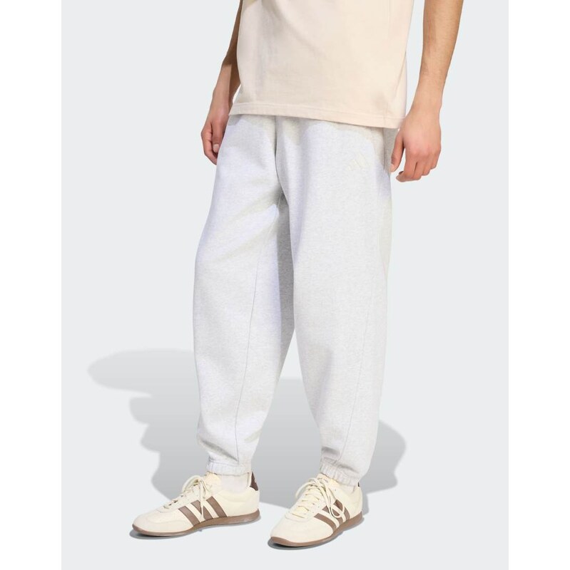 adidas performance Adidas kit small logo regular cuffed pant in