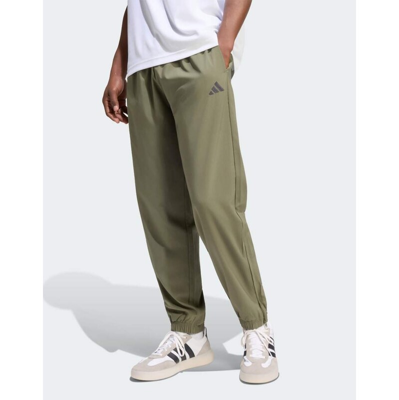 adidas performance Essentials small logo stanford lite woven