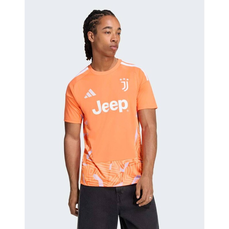 adidas performance Juventus 26/27 home goalkeeper jersey in team