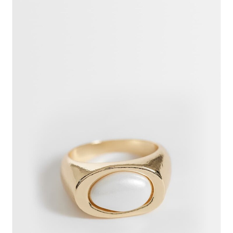 ASOS Curve ASOS DESIGN Curve squared ring with faux-pearl in