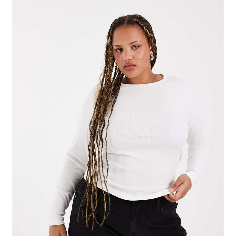 Vero Moda Curve fine rib long sleeved top in white