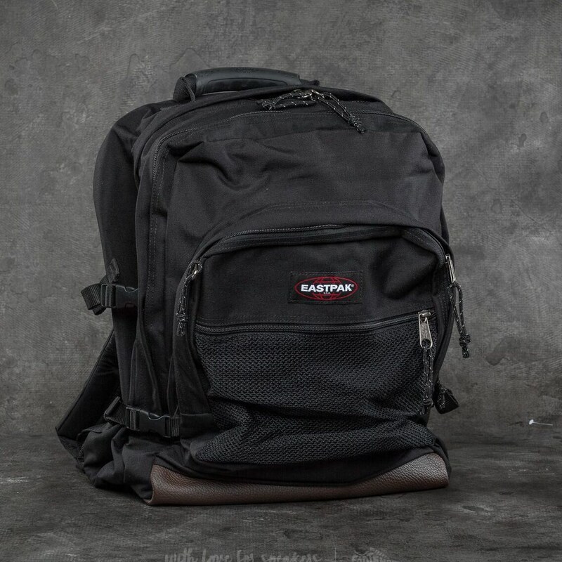 Batoh EASTPAK Ultimate Backpack Black 42 l