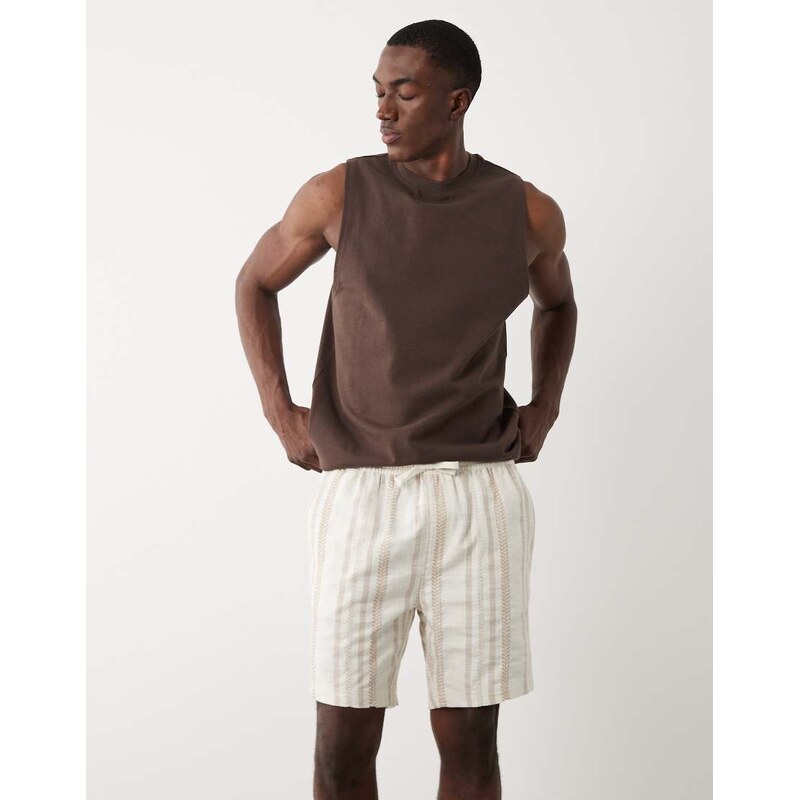 Threadbare shorts in stone and beige stripe-Neutral