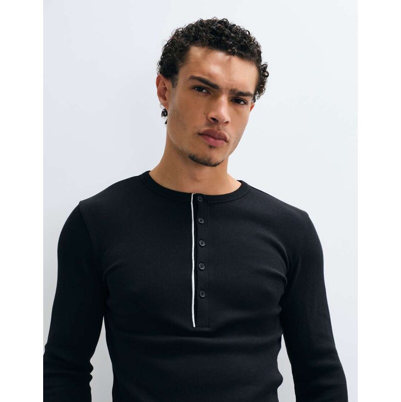 ASOS DESIGN muscle fit long sleeve t-shirt with henley and