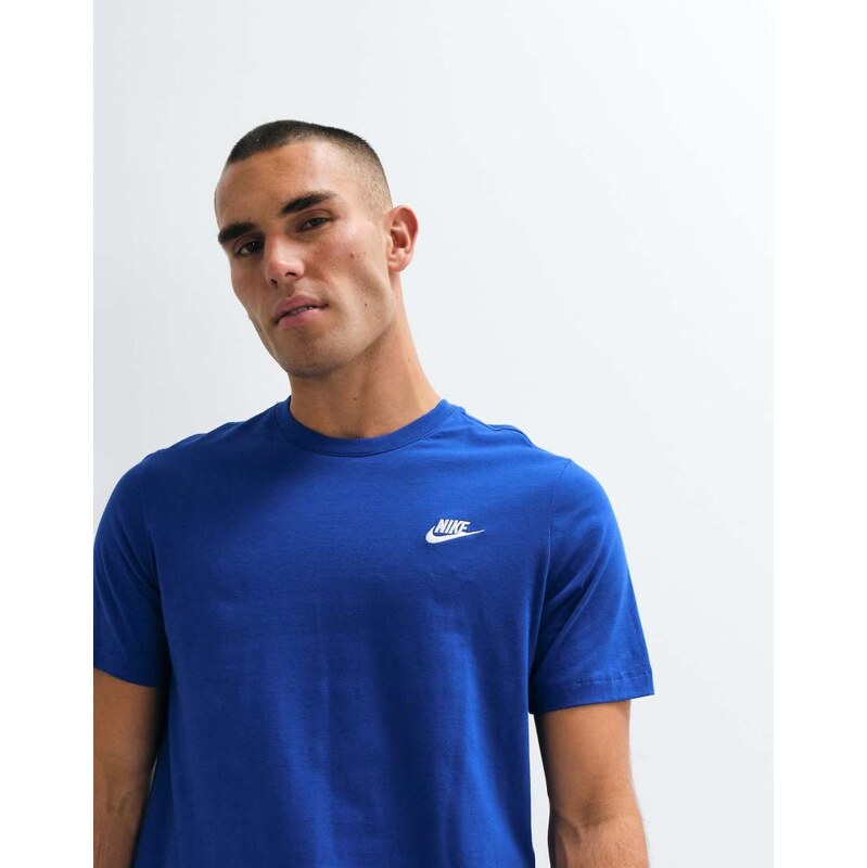 Nike Club chest logo t-shirt in blue