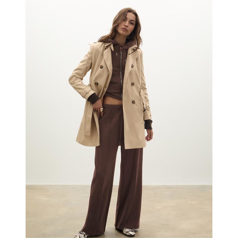 Stradivarius Soft-touch wide-leg jogger trousers with front seam