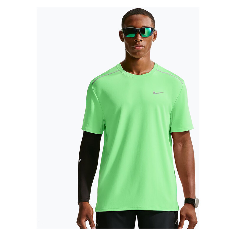 Pánské běžecké tričko Nike Miler Dri-Fit UV illusion green