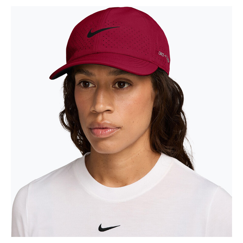 Kšiltovka Nike Dri-FIT ADV Club team red/pale ivory