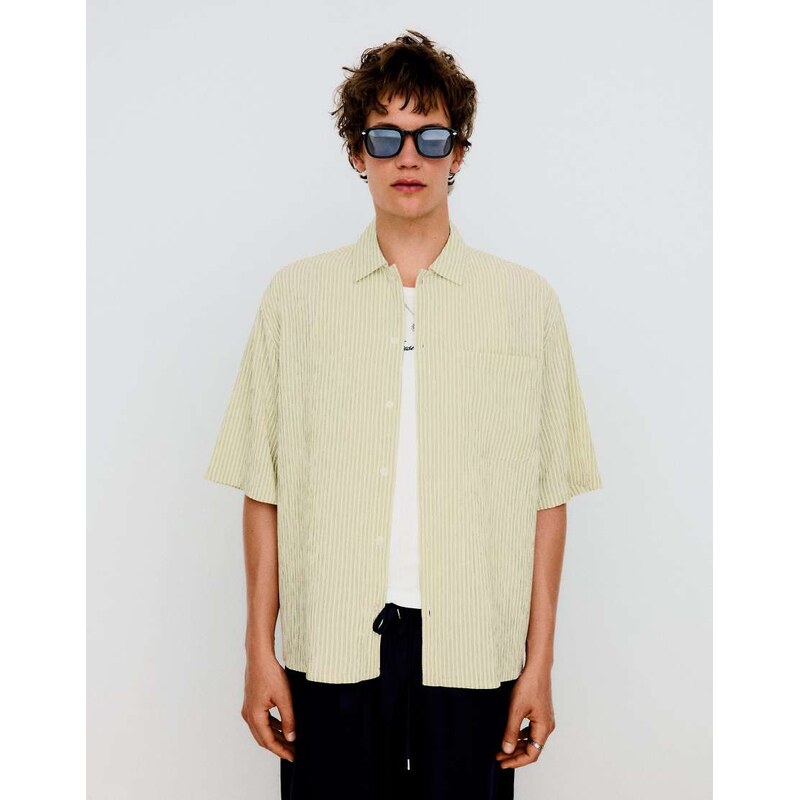 Bershka Short sleeve boxy fit stripe shirt in green