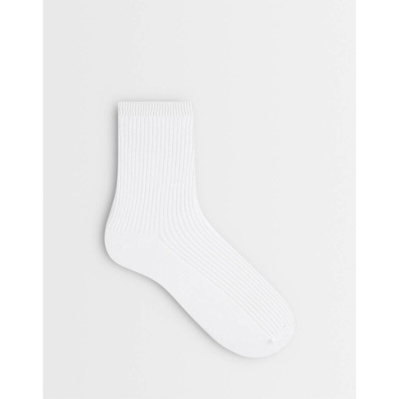 Pieces ribbed ankle socks in white
