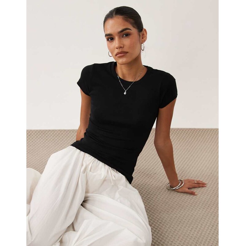 Gina Tricot crew neck top in black