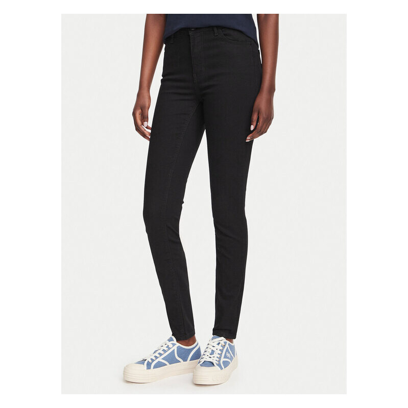 Jeansy Guess