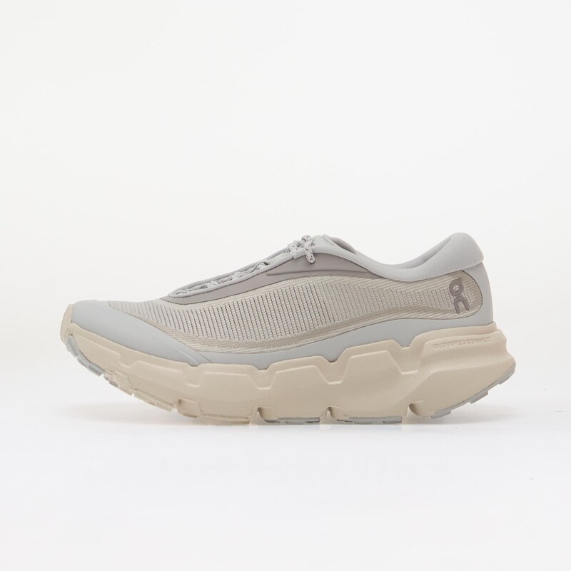 On Cloudsoma Alt Glacier/ Pearl
