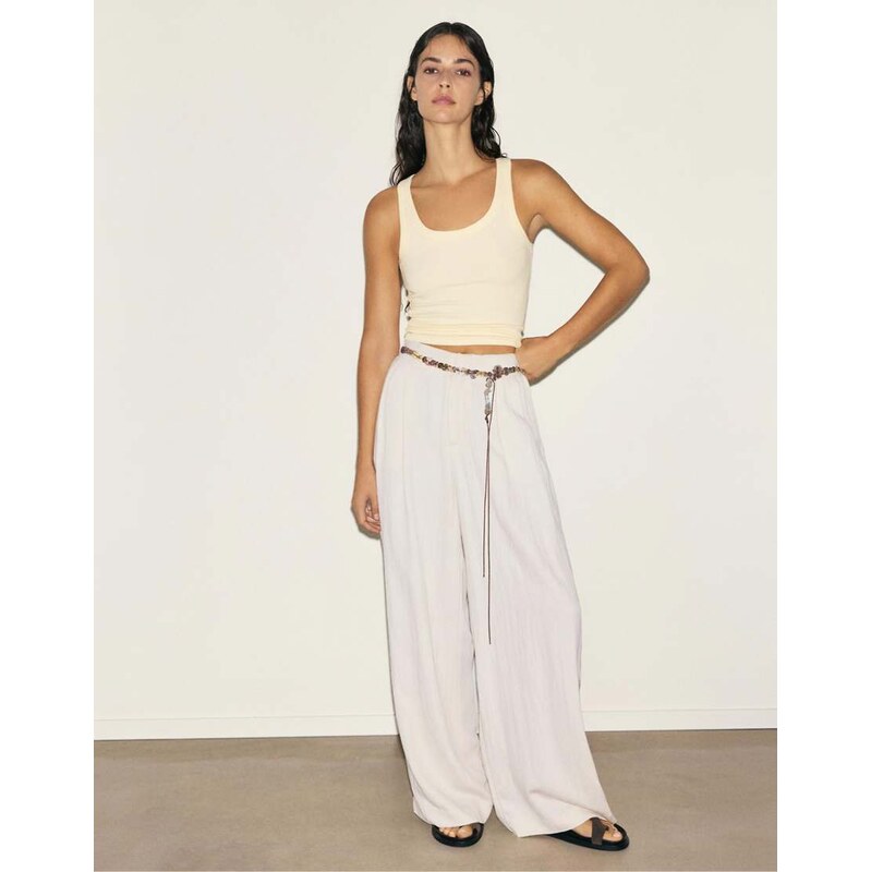 Pull&Bear Elasticated waist smart trousers in beige-Neutral