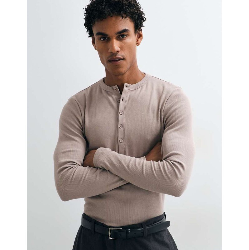 ASOS DESIGN muscle fit long sleeve t-shirt with henley neck in